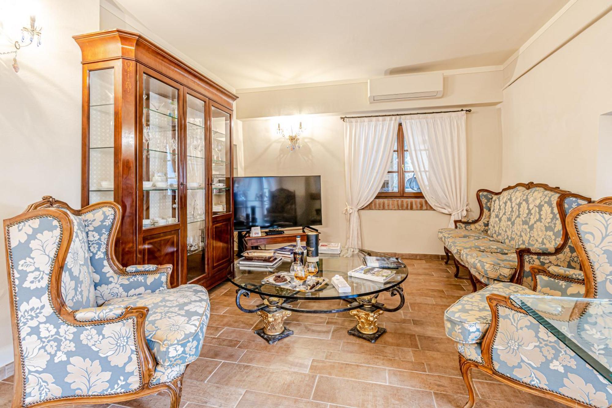 Chateau La Siroque Монтекатини Вал ди Чечина Екстериор снимка